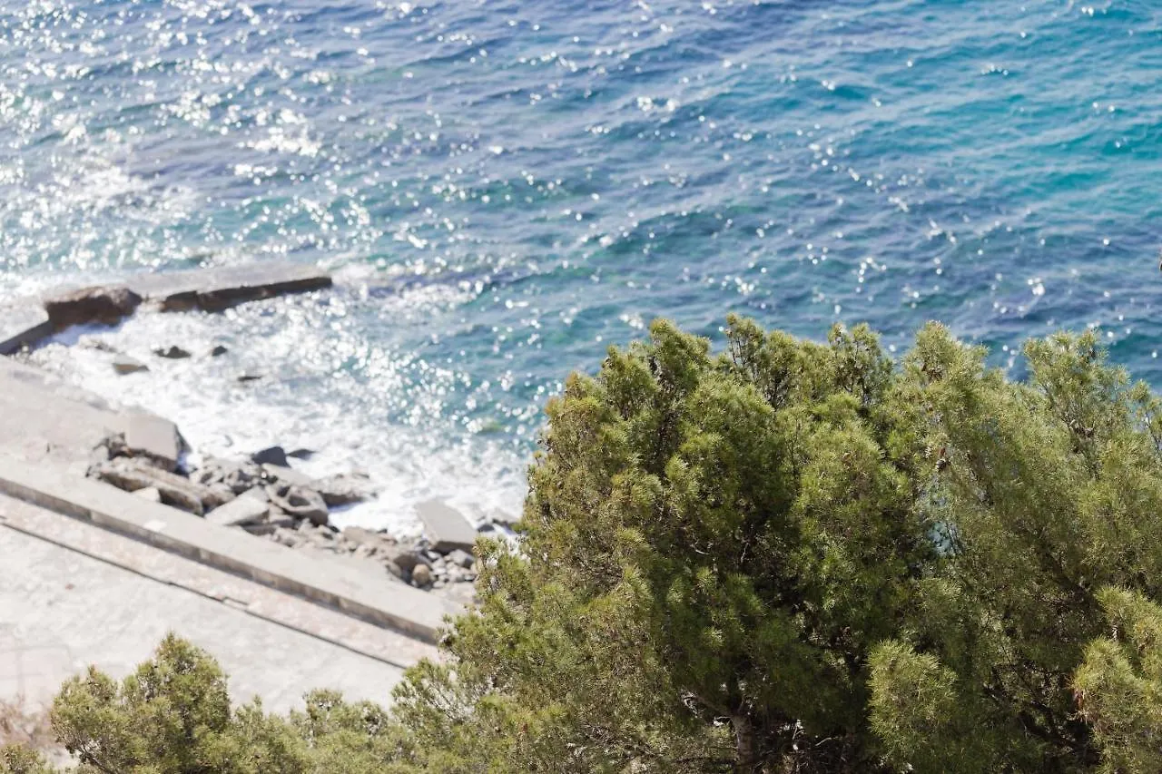 163 - Sunshine Suite 4 Fronte Vista Mare, 100M Spiaggia Sanremo Italy