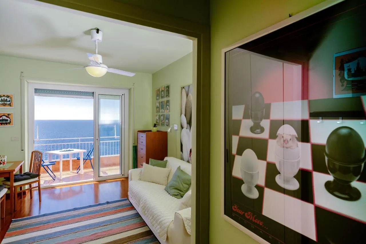 Apartment 163 - Sunshine Suite 4 Fronte Vista Mare, 100M Spiaggia Sanremo Italy