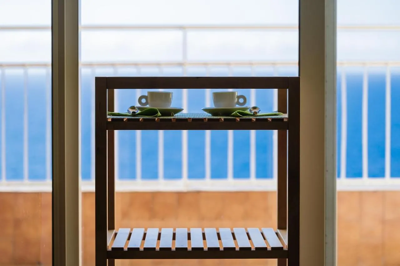 163 - Sunshine Suite 4 Fronte Vista Mare, 100M Spiaggia Sanremo